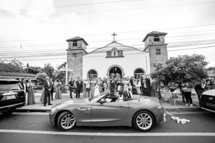 Salida De la Iglesia de los novios